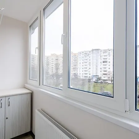 Artal On Obolonsky Avenue 31 Apartment *